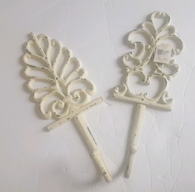 Creative Co-op Decorative Cast Iron Wall Hooks Set White Shabby Chic-image
