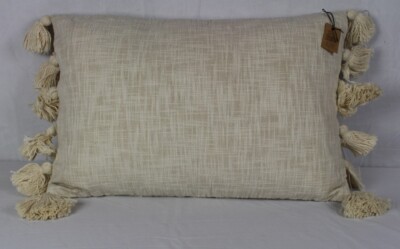 Creative Co-Op Woven Slub With Plush Tassels Cotton Pillow – Cream – 24”L x 16”H-image