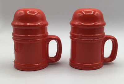 Vtg MCM Orange Salt and Pepper Shakers With Handles. Japan-image