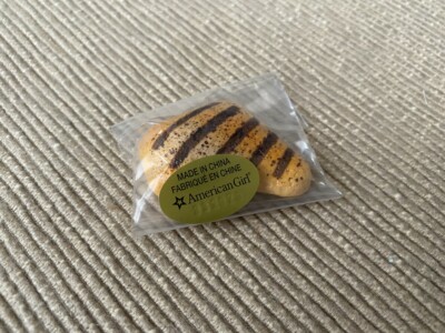 American Girl Joss grilled chicken piece from VW bus set NEW 18