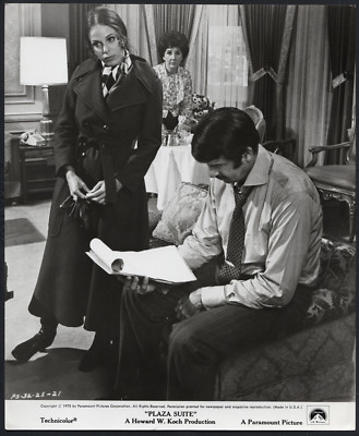 Plaza Suite ’70 JENNY SULLIVAN MAUREEN STAPLETON WALTER MATTHAU-image