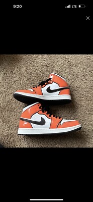 Size 7 - Jordan 1 Mid SE Turf Orange-image