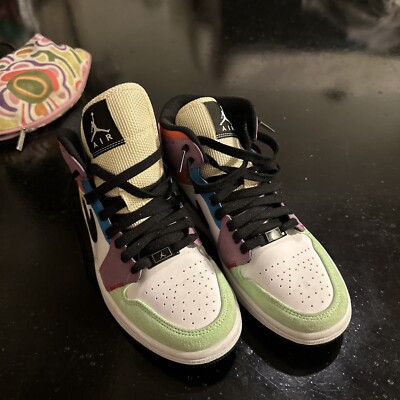 Size 7.5 - Jordan 1 Mid SE Multi-Color 2020-image
