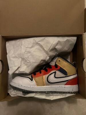 Youth Kids NIKE AIR JORDAN Sz 13.5Y- 1 Mid SE (GS) 