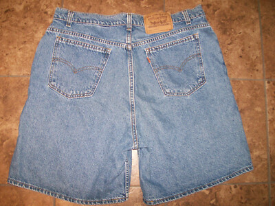 Vintage Orange Tab Levi's 39922  Tapered Fit  Denim Shorts Size 18-image