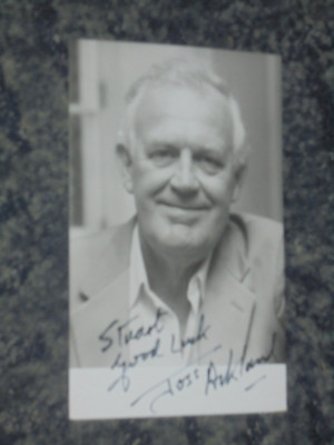 JOSS ACKLAND- LEATHAL WEAPON 2 - POSTCARD PHOTO SIGNED (DEDICATED)-image