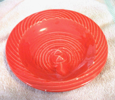 MID CENTURY MODERN BRIGHT ORANGE POTTERY ASHTRAY AD.1 USA 7 INCHES WIDE-image