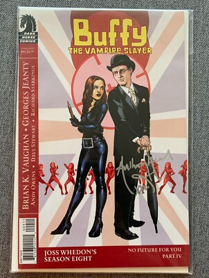 Buffy The Vampire Slayer Comic Signed By Anthony Stewart Head Giles Dark Horse-image