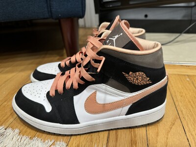 Size 9.5 - Jordan 1 Mid Black/Brown/Peach-image