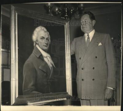 1948 Press Photo Secretary of the Navy John L. Sullivan at Washington Office-image