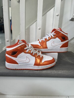 Jordan 1 Mid Metallic Orange GS Size 6Y DM4228-800-image