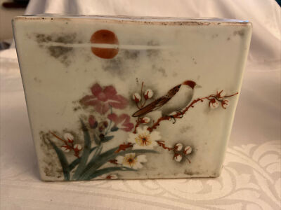 Beautiful Antique Porcelain Chinese Pillow/ Joss Stick Holder Old Hand painted-image