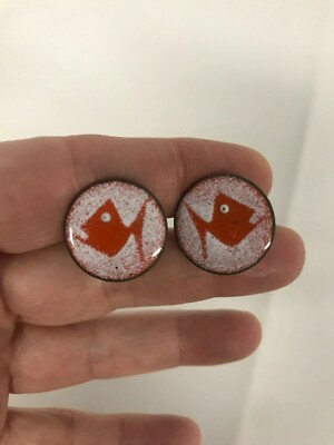 VINTAGE MID CENTURY ORANGE ENAMEL ON COPPER FISH SCREW BACK EARRINGS-image