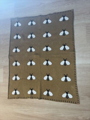 Bumblebee baby blanket Creative Co Op Mustard-image