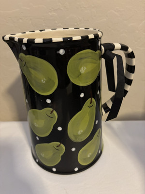 Creative Co-op Little Studio Pottery Pitcher With Polka Dots & Pears Multicolor-image