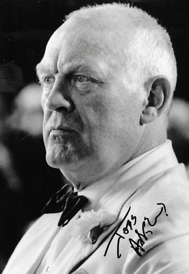 JOSS ACKLAND The Hunt For Red October/Z Cars/Evita   hand signed A4 photo-image