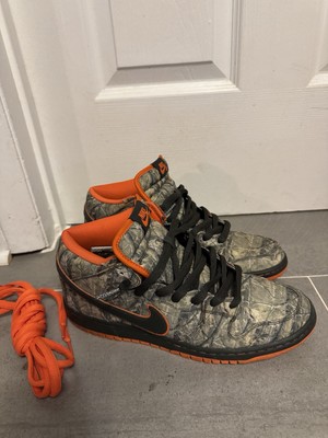 Nike SB Dunk Mid Real Tree Camo 314381-300 Size 11 RARE 2010 laces w/ Both Laces-image