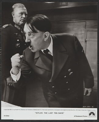 JOSS ACKLAND ALEC GUINNESS in H@it# ler The Last Ten Days '73 WWII UNIFORMS-image