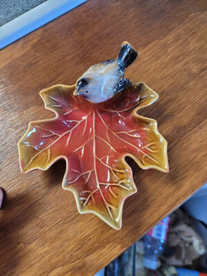 Creative Co-Op Bird On Leaf Ceramic Dish-image