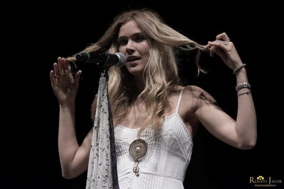 Joss Stone 8x10 Photo Beautiful Picture Amazing Quality #50-image