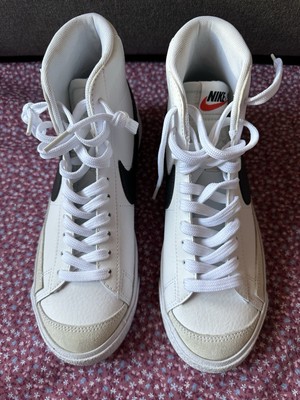 Size 7 (GS) - Nike Blazer Mid 77 White Black-image