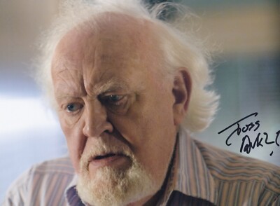 Joss Ackland autograph on a 10x8