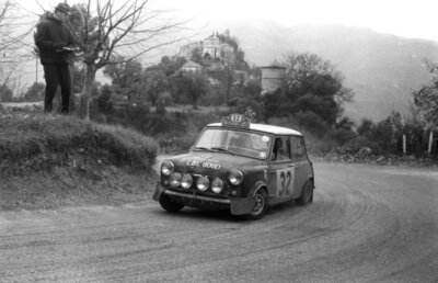 Tony Fall Raymond Joss BMC Cooper S 1967 Rally Car Old Photo 2-image