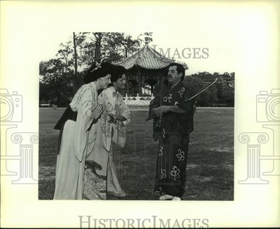 1984 Press Photo The Gilbert and Sullivan Society of Houston's 