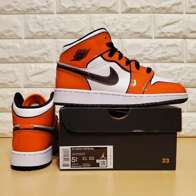 Air Jordan 1 Mid SE GS Size 5.5Y / Womens Size 7 Turf Orange BQ6931-802-image