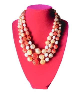 Mid Century Marbled Lucite Necklace · Pinup Rockabilly Style · Hong Kong Orange-image
