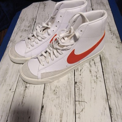 Men 10.5US Nike Blazer Mid Vintage White/Orange-image