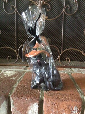 NEW NWT BLACK CAT IN ORANGE WITCH HAT HALLOWEEN CANDLE BY BROOM & CO 7