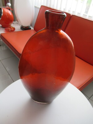 Groovy Mid Century Modern Jewel Tone Orange Glass Vase w Stripe. STUNNING COLOR!-image