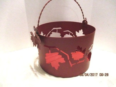 Terra Cotta Orange Metal Oak Leave Cut Out Twisted Handle Round Fall Basket-image