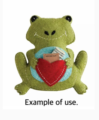 New Creative Co-op Wool Kids Green Frog Heart Tooth Fairy Pillow NWT-image