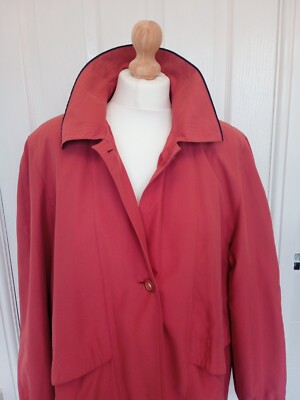 Ladies size 16 Smart Casual Mid Length Raincoat Fully Lined -image