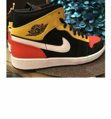 Men's Nike Air Jordan 1 Mid SE Size 11 Sneakers Black/Team Orange-Amarillo NIB-image