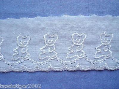 50mm White Bears Polycotton Cambric Lace Edging (per metre)-image