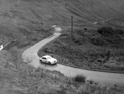 P G Walton R Joss Jaguar MkII Rally Car 1960 Motor Racing Old Photo 3-image