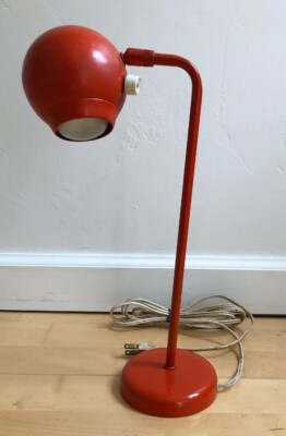 Mid Century Underwriters Laboratories portable lamp c-873 Orange Cool Groovy Man-image