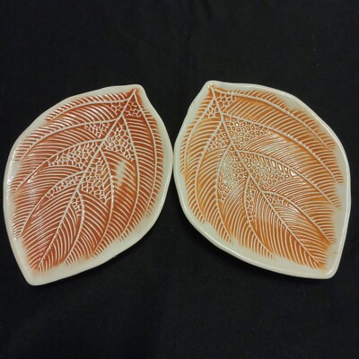 Leafy Tapas Plates Lot Of 2 Orange And Red Trinket Dish Formation Brand-image