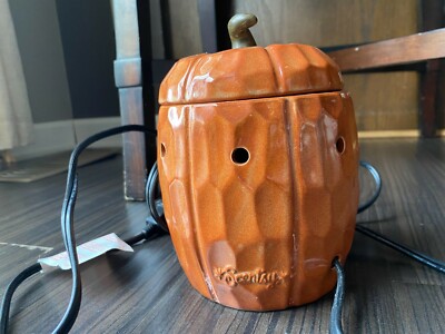 Scentsy Mid Size FALL Orange Pumpkin Warmer RETIRED Harvest - SCENT INCLUDED-image