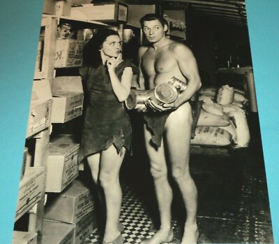 JOHNNY WEISSMULLER & MAUREEN O'SULLIVAN / TARZAN 1940s /  8 x 10  B&W  PHOTO-image