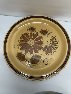 Vintage LA Mesa Stoneware dinner Plate 10 1/2 inch -image