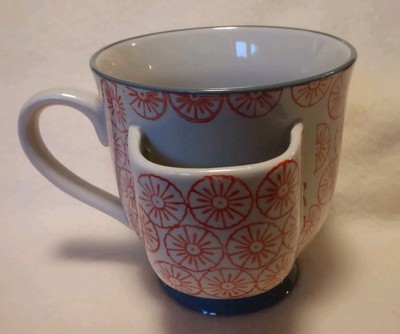 Ceramic Tea Cup  w/Tea Bag Holder - Red Starburst w/ Gray Foot - Creative Co-Op-image