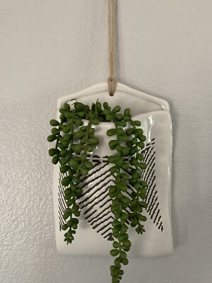 Ceramic wall pocket by Creative  Co-op-image
