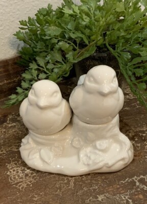 Creative Co-Op Pair White Birds Perched On Stump Stand Salt & Pepper Shakers-image