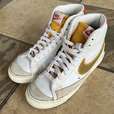 Nike Mens Blazer Mid 77 Rayguns Athletic Shoes White DD9239-100 Retro Size 5-image