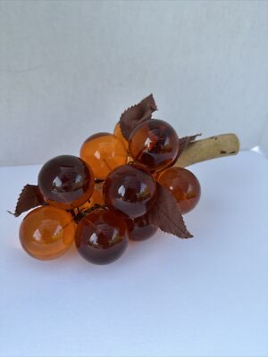 Vintage Orange Lucite Cluster Of Grapes On Driftwood Mid-Century Modern 13 Grape-image
