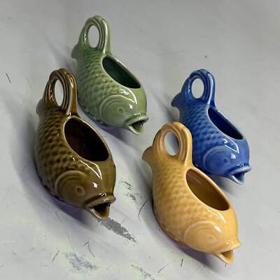 CREATIVE CO-OP (4 PACK) Stoneware Fish Shaped Cremer Pours 5